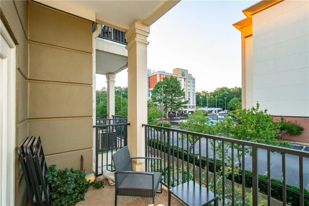 799 Hammond Drive Unit 117, Sandy Springs, Georgia 30328, 1 Bedroom Bedrooms, ,1 BathroomBathrooms,Residential,Sold,799 Hammond Drive Unit 117,6947289