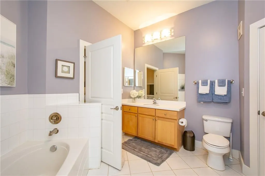 799 Hammond Drive Unit 117, Sandy Springs, Georgia 30328, 1 Bedroom Bedrooms, ,1 BathroomBathrooms,Residential,Sold,799 Hammond Drive Unit 117,6947289