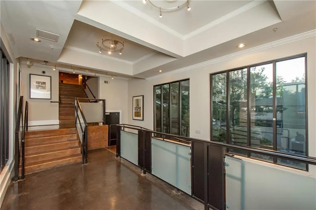 799 Hammond Drive Unit 117, Sandy Springs, Georgia 30328, 1 Bedroom Bedrooms, ,1 BathroomBathrooms,Residential,Sold,799 Hammond Drive Unit 117,6947289