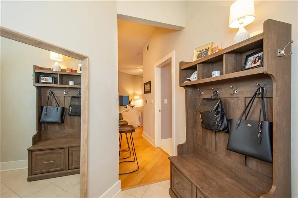 799 Hammond Drive Unit 117, Sandy Springs, Georgia 30328, 1 Bedroom Bedrooms, ,1 BathroomBathrooms,Residential,Sold,799 Hammond Drive Unit 117,6947289
