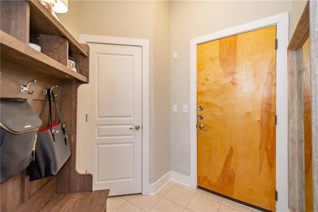 799 Hammond Drive Unit 117, Sandy Springs, Georgia 30328, 1 Bedroom Bedrooms, ,1 BathroomBathrooms,Residential,Sold,799 Hammond Drive Unit 117,6947289