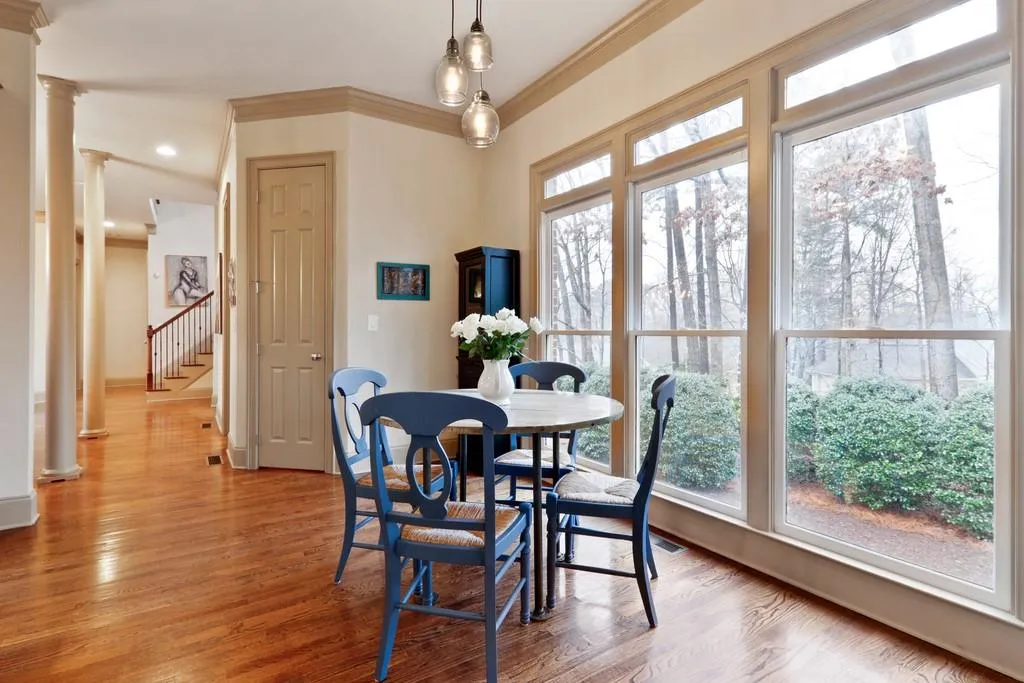 1050 Manorwood Court Ne, Sandy Springs, Georgia 30328, 4 Bedrooms Bedrooms, ,4 BathroomsBathrooms,Residential,Sold,1050 Manorwood Court Ne,6672566