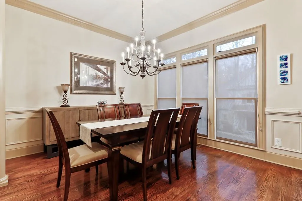 1050 Manorwood Court Ne, Sandy Springs, Georgia 30328, 4 Bedrooms Bedrooms, ,4 BathroomsBathrooms,Residential,Sold,1050 Manorwood Court Ne,6672566