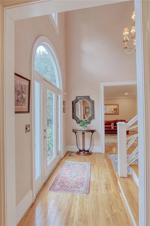 5045 Magnolia Bluff Drive, Sandy Springs, Georgia 30350, 5 Bedrooms Bedrooms, ,4 BathroomsBathrooms,Residential,Sold,5045 Magnolia Bluff Drive,6937345