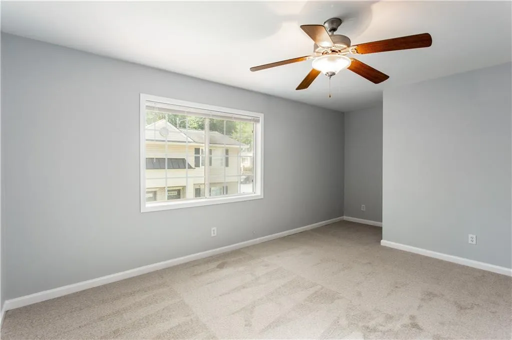 6940 Roswell Road Unit 10b, Atlanta, Georgia 30328, 2 Bedrooms Bedrooms, ,1 BathroomBathrooms,Residential,Sold,6940 Roswell Road Unit 10b,6598761