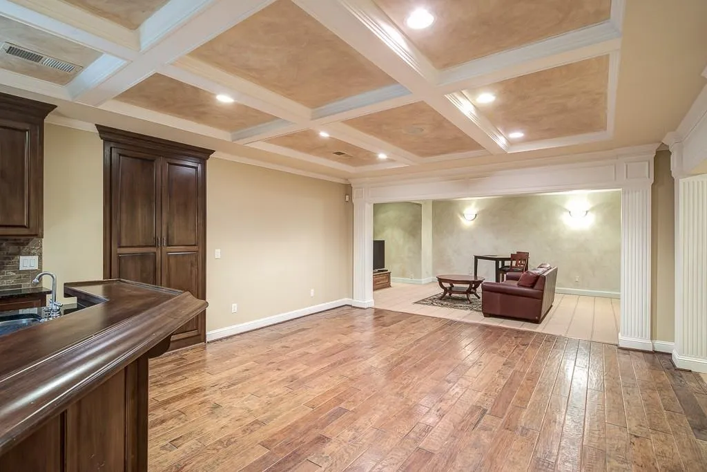5075 Magnolia Bluff Drive, Sandy Springs, Georgia 30350, 5 Bedrooms Bedrooms, ,4 BathroomsBathrooms,Residential,Sold,5075 Magnolia Bluff Drive,5808295