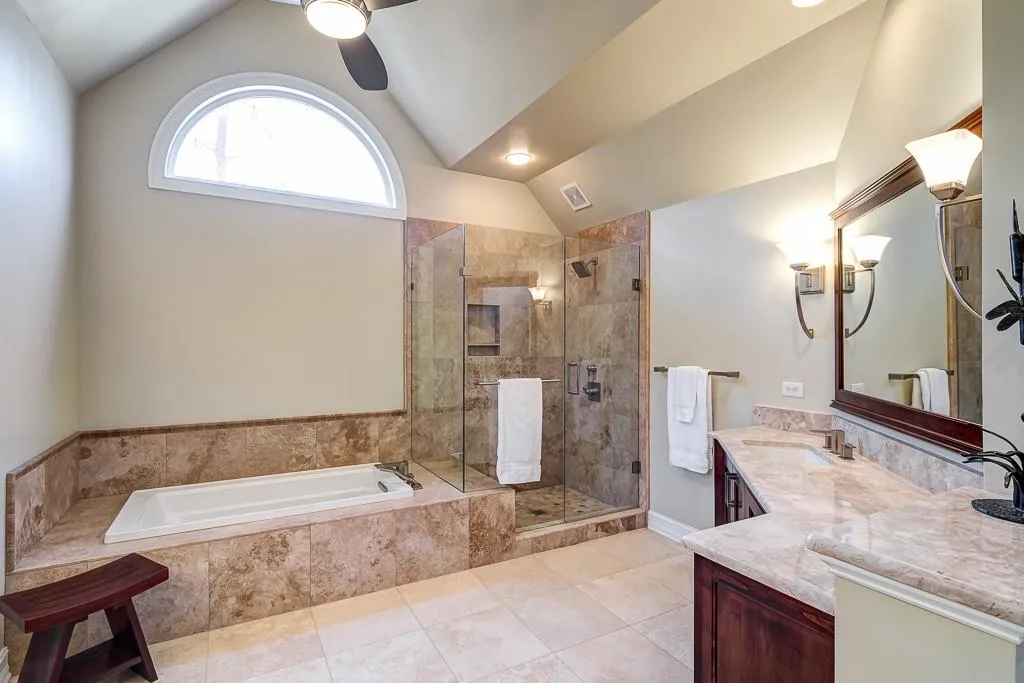5075 Magnolia Bluff Drive, Sandy Springs, Georgia 30350, 5 Bedrooms Bedrooms, ,4 BathroomsBathrooms,Residential,Sold,5075 Magnolia Bluff Drive,5808295