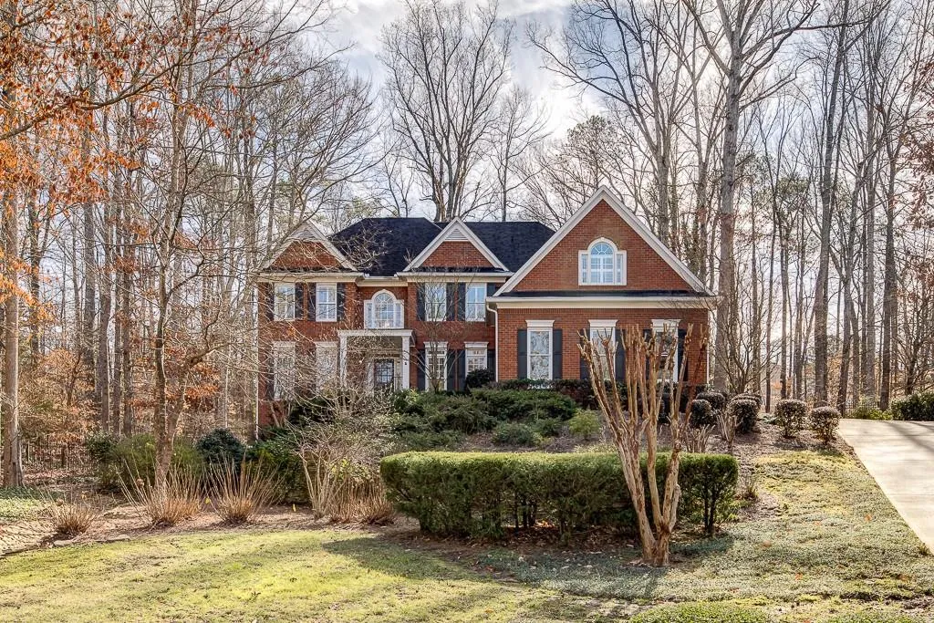 5075 Magnolia Bluff Drive, Sandy Springs, Georgia 30350, 5 Bedrooms Bedrooms, ,4 BathroomsBathrooms,Residential,Sold,5075 Magnolia Bluff Drive,5808295