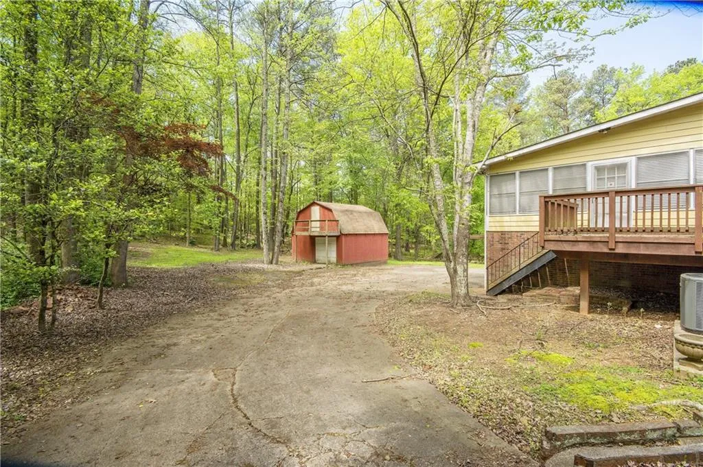 9300 Roberts Drive, Sandy Springs, Georgia 30350, 5 Bedrooms Bedrooms, ,5 BathroomsBathrooms,Residential,Sold,9300 Roberts Drive,5692903