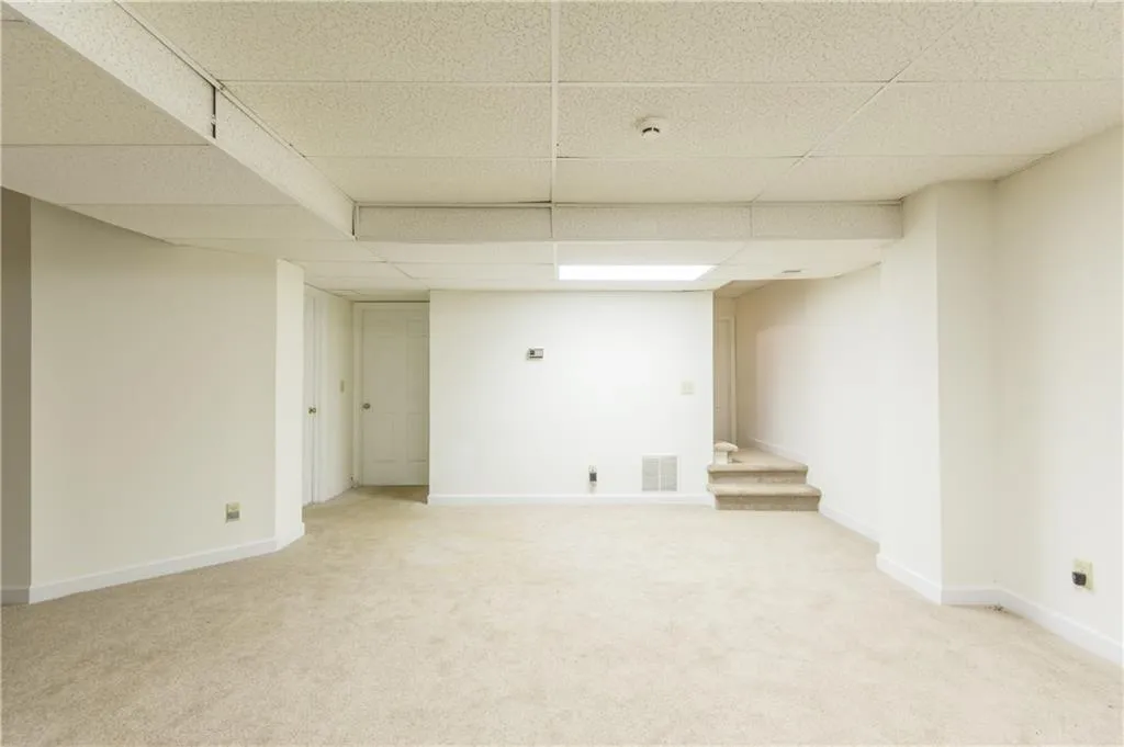 9300 Roberts Drive, Sandy Springs, Georgia 30350, 5 Bedrooms Bedrooms, ,5 BathroomsBathrooms,Residential,Sold,9300 Roberts Drive,5692903