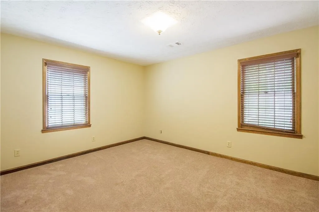 9300 Roberts Drive, Sandy Springs, Georgia 30350, 5 Bedrooms Bedrooms, ,5 BathroomsBathrooms,Residential,Sold,9300 Roberts Drive,5692903