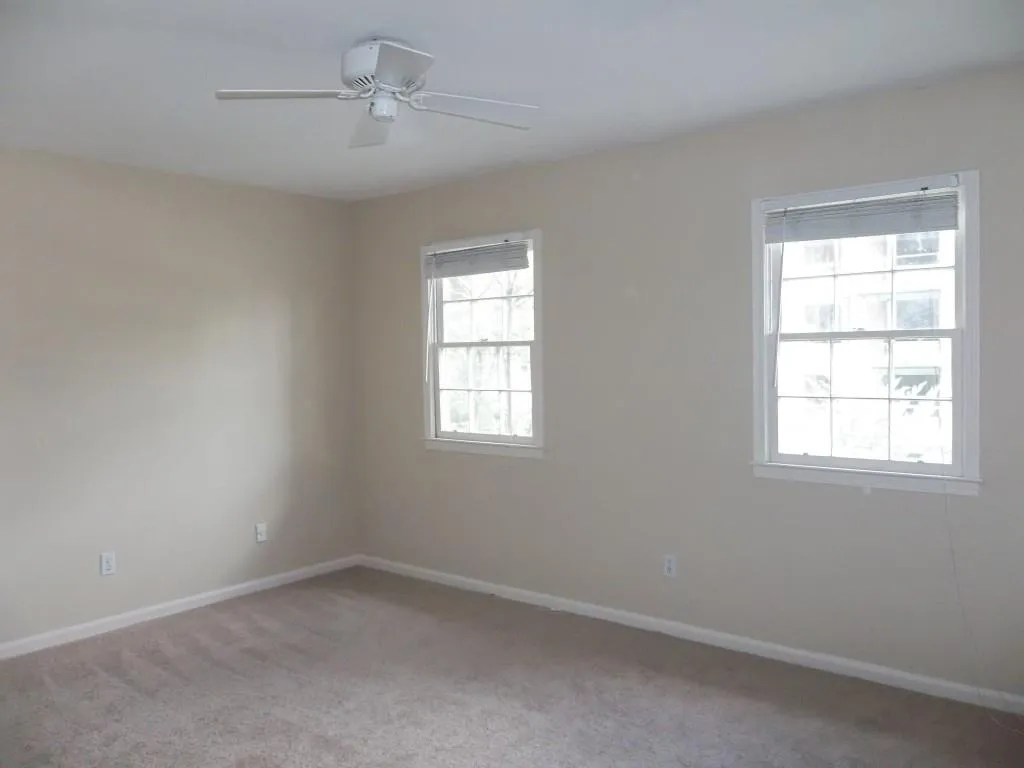 6520 Roswell Road Unit 13, Atlanta, Georgia 30328, 3 Bedrooms Bedrooms, ,2 BathroomsBathrooms,Residential,Sold,6520 Roswell Road Unit 13,5729852