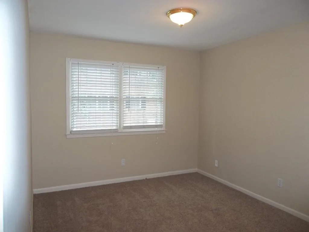 6520 Roswell Road Unit 13, Atlanta, Georgia 30328, 3 Bedrooms Bedrooms, ,2 BathroomsBathrooms,Residential,Sold,6520 Roswell Road Unit 13,5729852