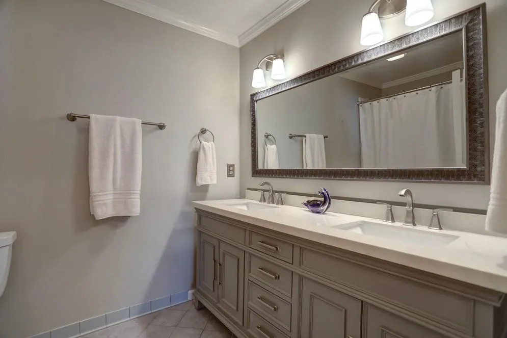 7635 Blandford Place, Sandy Springs, Georgia 30350, 5 Bedrooms Bedrooms, ,4 BathroomsBathrooms,Residential,Sold,7635 Blandford Place,6519920