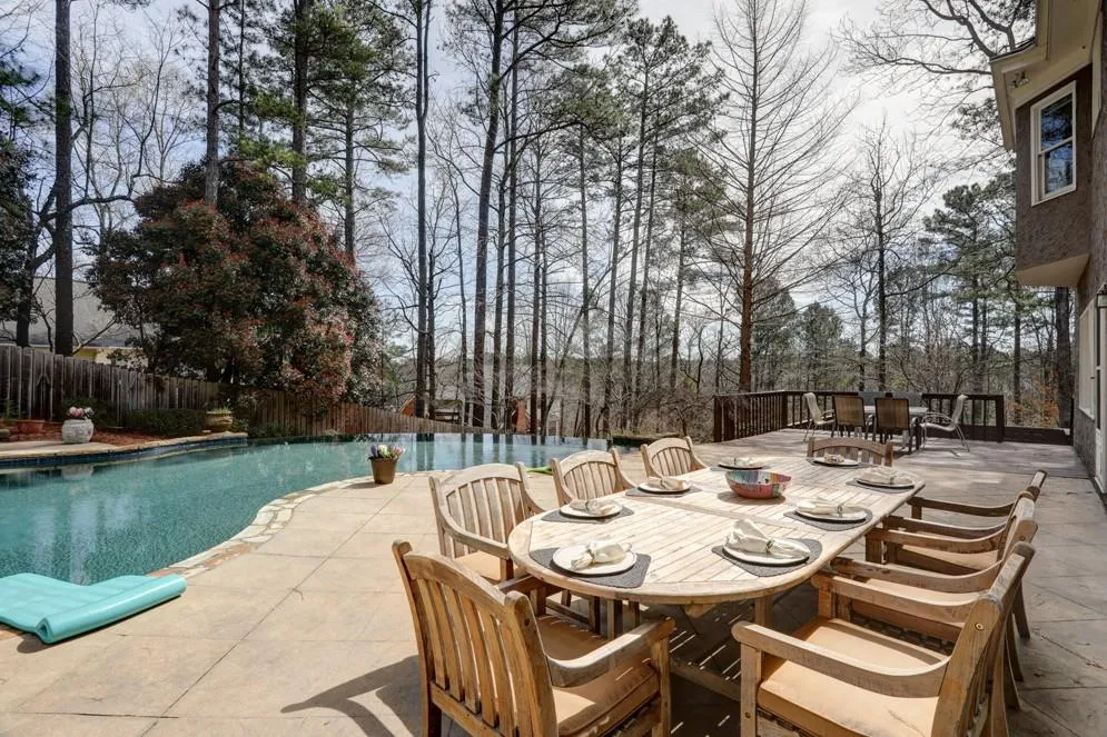 7635 Blandford Place, Sandy Springs, Georgia 30350, 5 Bedrooms Bedrooms, ,4 BathroomsBathrooms,Residential,Sold,7635 Blandford Place,6519920