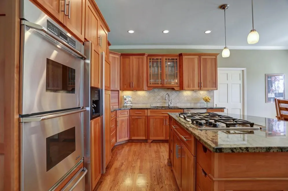 7635 Blandford Place, Sandy Springs, Georgia 30350, 5 Bedrooms Bedrooms, ,4 BathroomsBathrooms,Residential,Sold,7635 Blandford Place,6519920