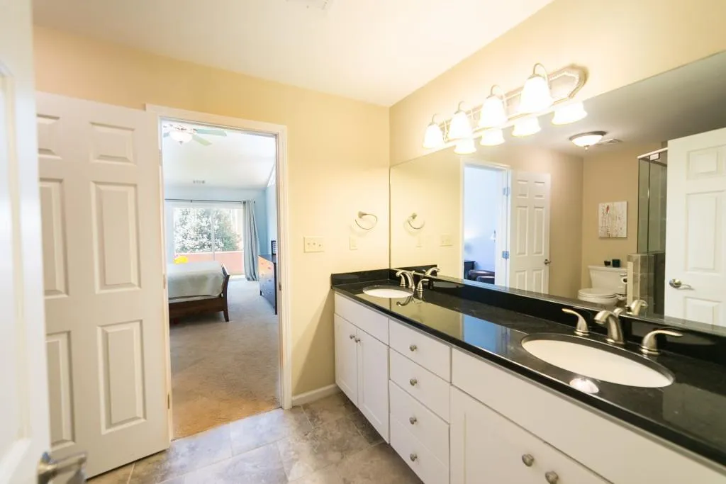 6124 Barfield Road, Atlanta, Georgia 30328, 4 Bedrooms Bedrooms, ,3 BathroomsBathrooms,Residential,Sold,6124 Barfield Road,5846071