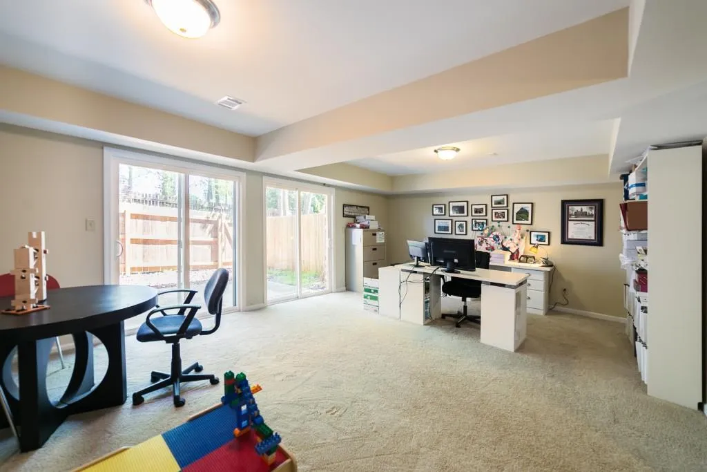 6124 Barfield Road, Atlanta, Georgia 30328, 4 Bedrooms Bedrooms, ,3 BathroomsBathrooms,Residential,Sold,6124 Barfield Road,5846071