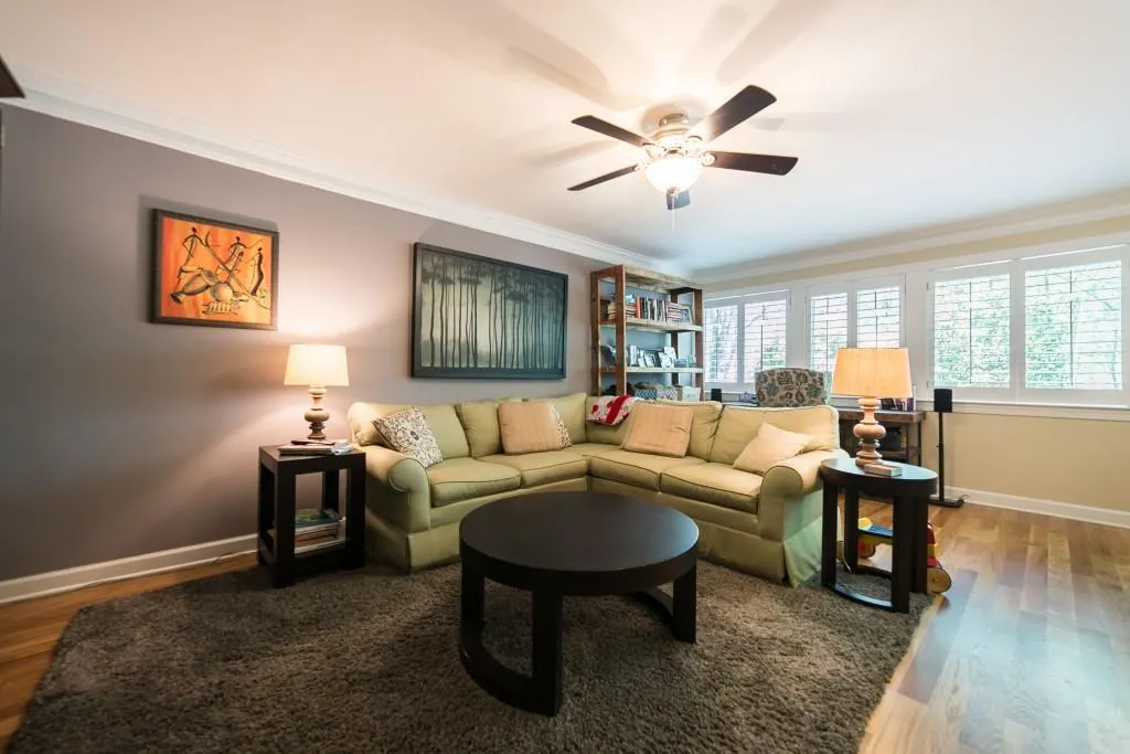 6124 Barfield Road, Atlanta, Georgia 30328, 4 Bedrooms Bedrooms, ,3 BathroomsBathrooms,Residential,Sold,6124 Barfield Road,5846071