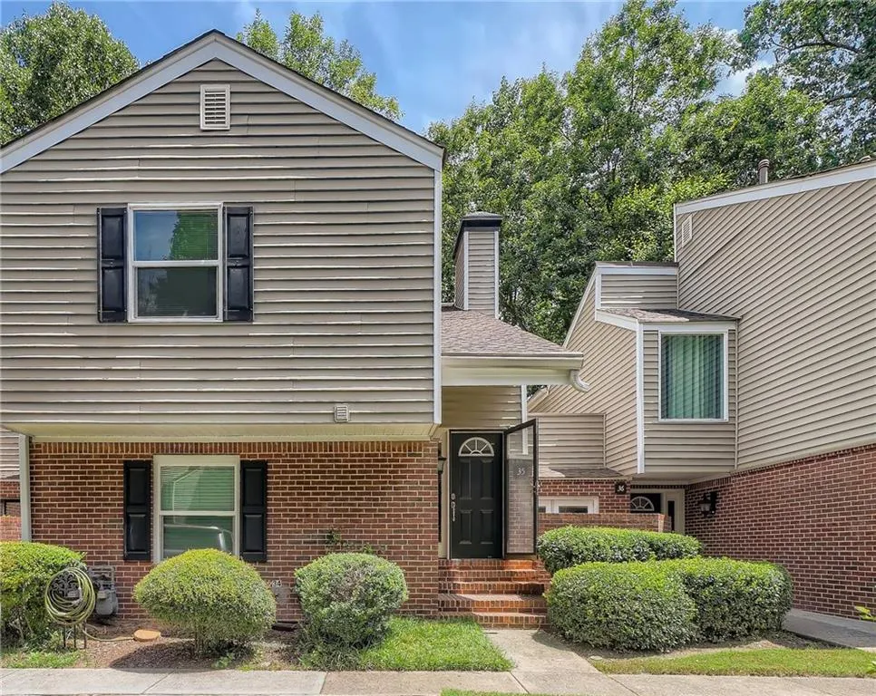 35 Dunwoody Springs Drive, Sandy Springs, Georgia 30328, 2 Bedrooms Bedrooms, ,2 BathroomsBathrooms,Residential,Sold,35 Dunwoody Springs Drive,7093636