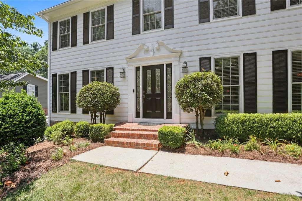 6855 Lisa Lane, Sandy Springs, Georgia 30338, 5 Bedrooms Bedrooms, ,3 BathroomsBathrooms,Residential,Sold,6855 Lisa Lane,7238361