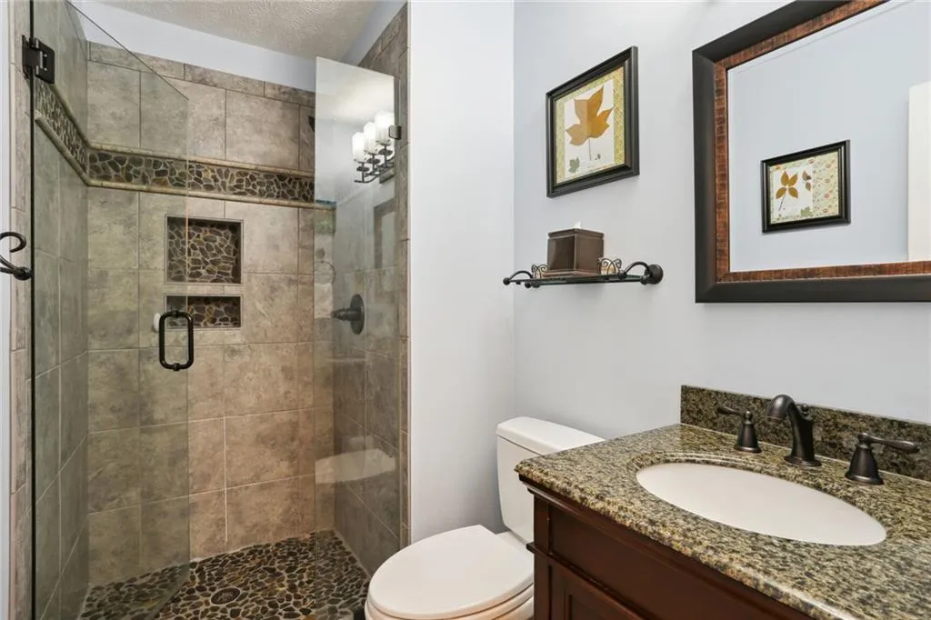 6855 Lisa Lane, Sandy Springs, Georgia 30338, 5 Bedrooms Bedrooms, ,3 BathroomsBathrooms,Residential,Sold,6855 Lisa Lane,7238361