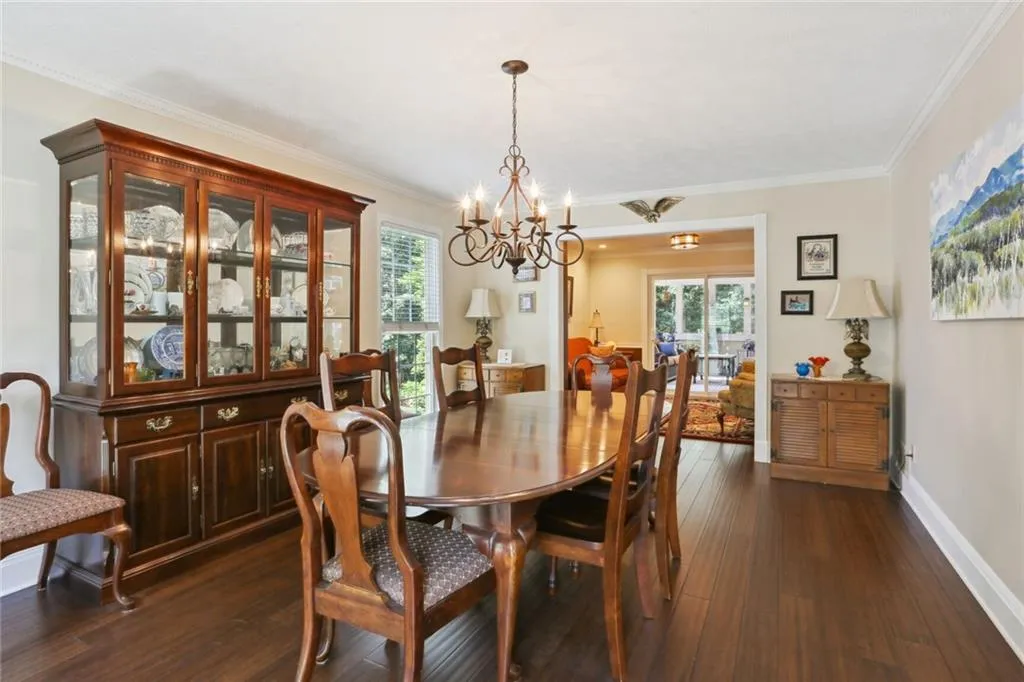 6855 Lisa Lane, Sandy Springs, Georgia 30338, 5 Bedrooms Bedrooms, ,3 BathroomsBathrooms,Residential,Sold,6855 Lisa Lane,7238361