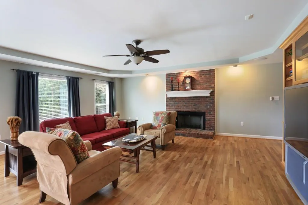 120 Saddleview Run, Sandy Springs, Georgia 30350, 5 Bedrooms Bedrooms, ,5 BathroomsBathrooms,Residential,Sold,120 Saddleview Run,5809444