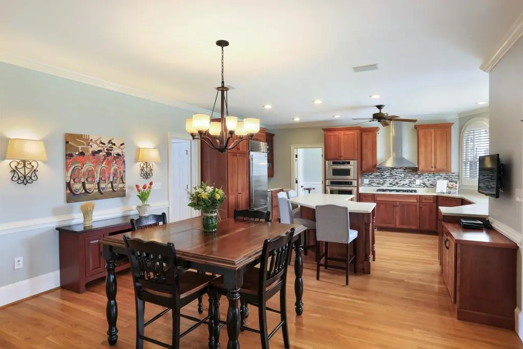 120 Saddleview Run, Sandy Springs, Georgia 30350, 5 Bedrooms Bedrooms, ,5 BathroomsBathrooms,Residential,Sold,120 Saddleview Run,5809444