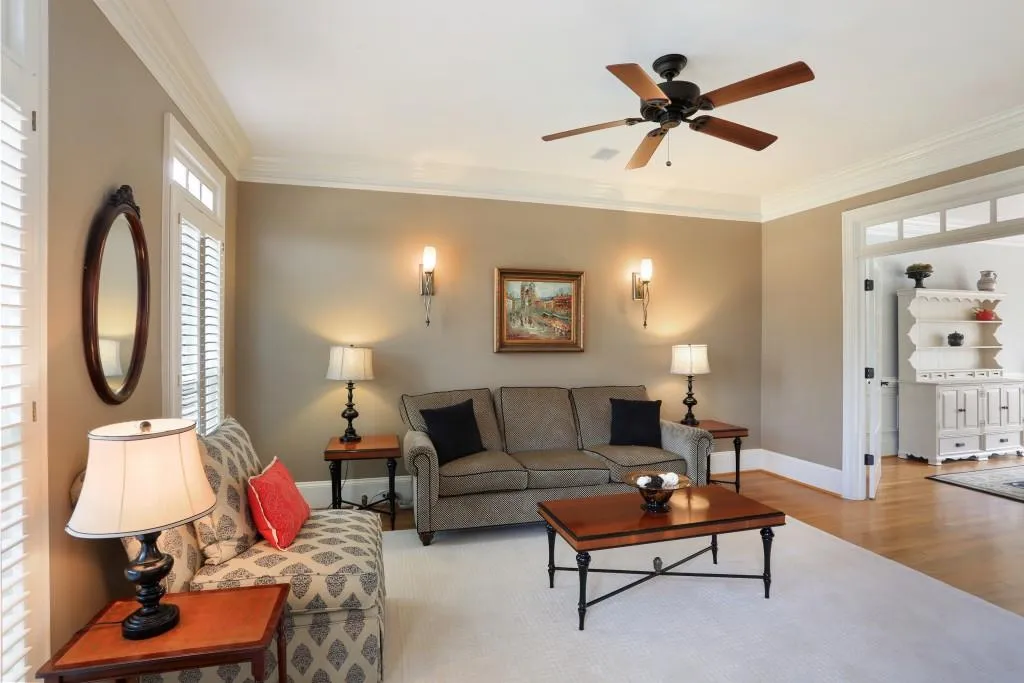 120 Saddleview Run, Sandy Springs, Georgia 30350, 5 Bedrooms Bedrooms, ,5 BathroomsBathrooms,Residential,Sold,120 Saddleview Run,5809444