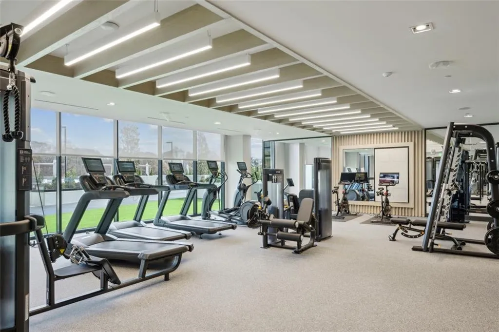 2425 Peachtree Road Ne Unit 1106, Atlanta, Georgia 30305, 2 Bedrooms Bedrooms, ,3 BathroomsBathrooms,Residential,For Sale,2425 Peachtree Road Ne Unit 1106,7499987