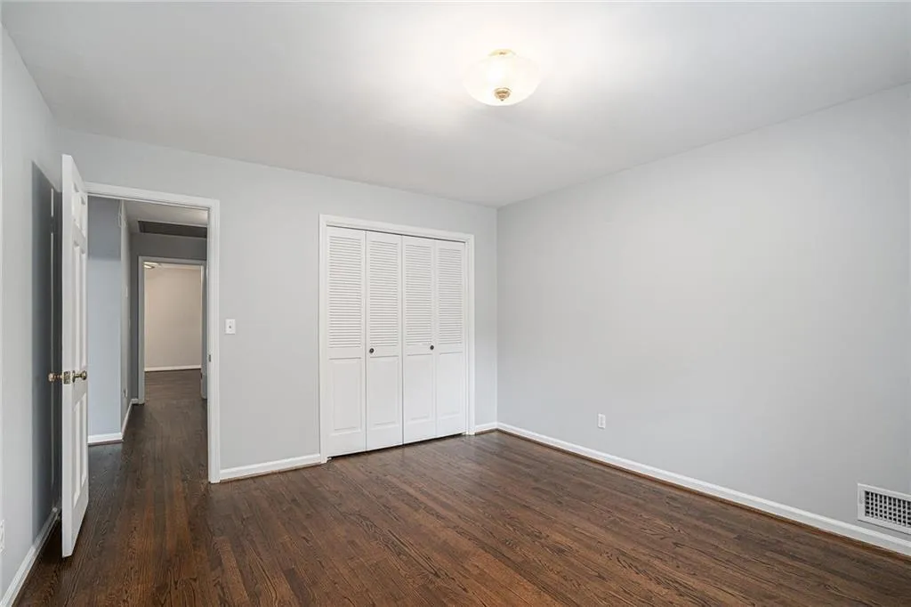 7310 Hunters Branch Drive, Sandy Springs, Georgia 30328, 5 Bedrooms Bedrooms, ,3 BathroomsBathrooms,Residential,Sold,7310 Hunters Branch Drive,7389283 7310 Hunters Branch Drive, Sandy Springs, Georgia 30328, 5 Bedrooms Bedrooms, ,3 BathroomsBathrooms,Residential,Sold,7310 Hunters Branch Drive,7389283