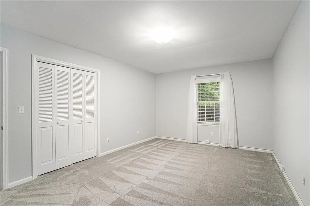 7310 Hunters Branch Drive, Sandy Springs, Georgia 30328, 5 Bedrooms Bedrooms, ,3 BathroomsBathrooms,Residential,Sold,7310 Hunters Branch Drive,7389283 7310 Hunters Branch Drive, Sandy Springs, Georgia 30328, 5 Bedrooms Bedrooms, ,3 BathroomsBathrooms,Residential,Sold,7310 Hunters Branch Drive,7389283