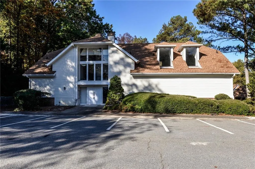 7078 Stonington Drive, Sandy Springs, Georgia 30328, 3 Bedrooms Bedrooms, ,2 BathroomsBathrooms,Residential,Sold,7078 Stonington Drive,5771328