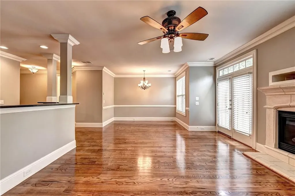 8065 Glisten Avenue, Sandy Springs, Georgia 30328, 3 Bedrooms Bedrooms, ,2 BathroomsBathrooms,Residential,Sold,8065 Glisten Avenue,6550814