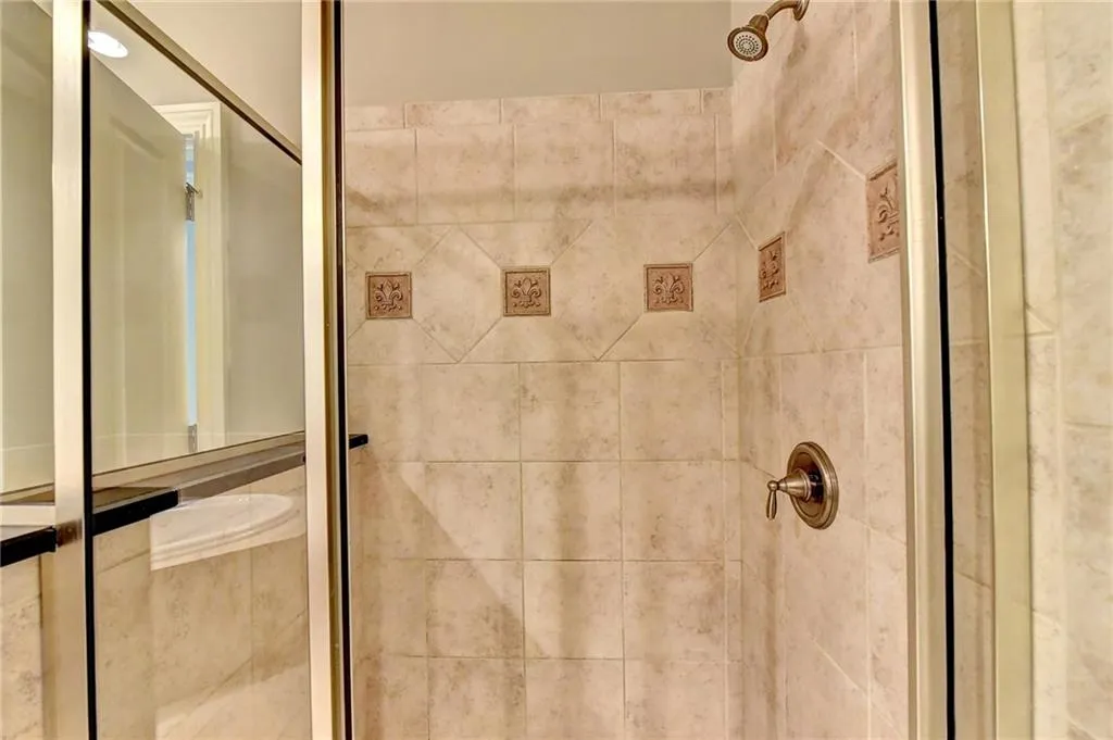 8065 Glisten Avenue, Sandy Springs, Georgia 30328, 3 Bedrooms Bedrooms, ,2 BathroomsBathrooms,Residential,Sold,8065 Glisten Avenue,6550814