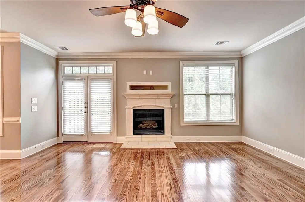 8065 Glisten Avenue, Sandy Springs, Georgia 30328, 3 Bedrooms Bedrooms, ,2 BathroomsBathrooms,Residential,Sold,8065 Glisten Avenue,6550814