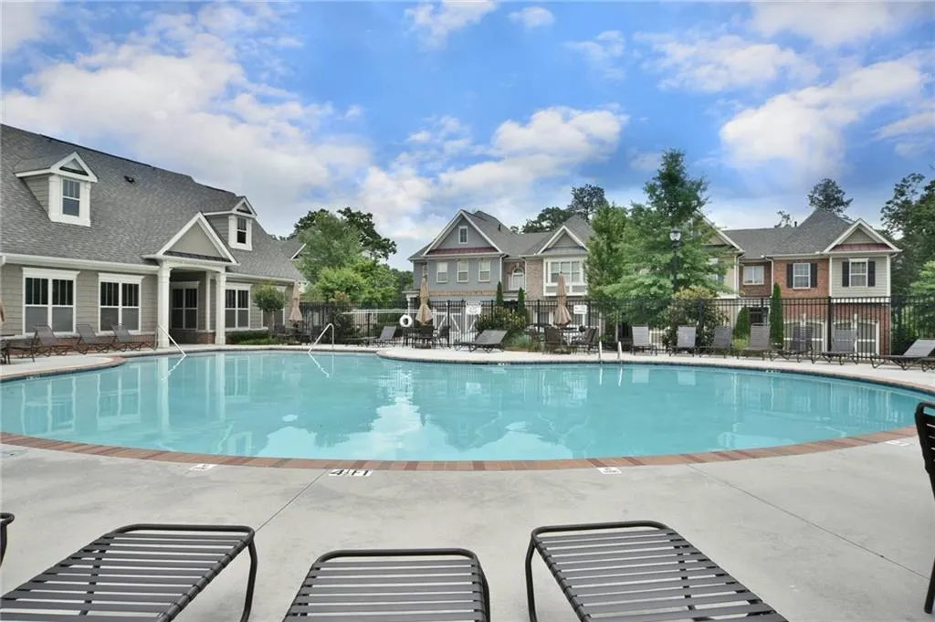 8065 Glisten Avenue, Sandy Springs, Georgia 30328, 3 Bedrooms Bedrooms, ,2 BathroomsBathrooms,Residential,Sold,8065 Glisten Avenue,6550814