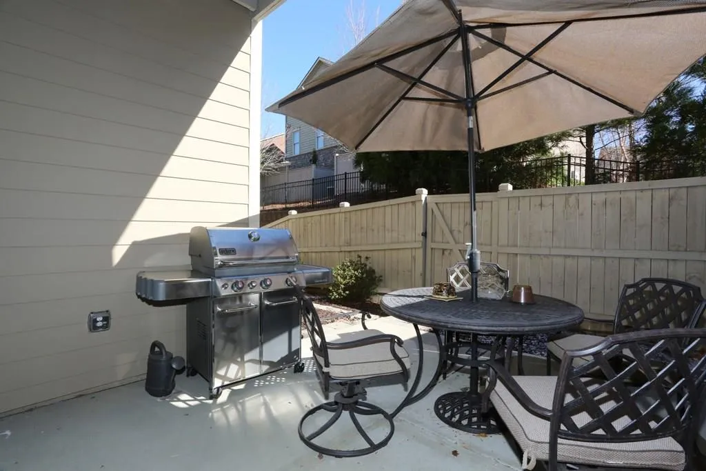 5525 Parkerton Lane Ne, Atlanta, Georgia 30342, 3 Bedrooms Bedrooms, ,3 BathroomsBathrooms,Residential,Sold,5525 Parkerton Lane Ne,5791216