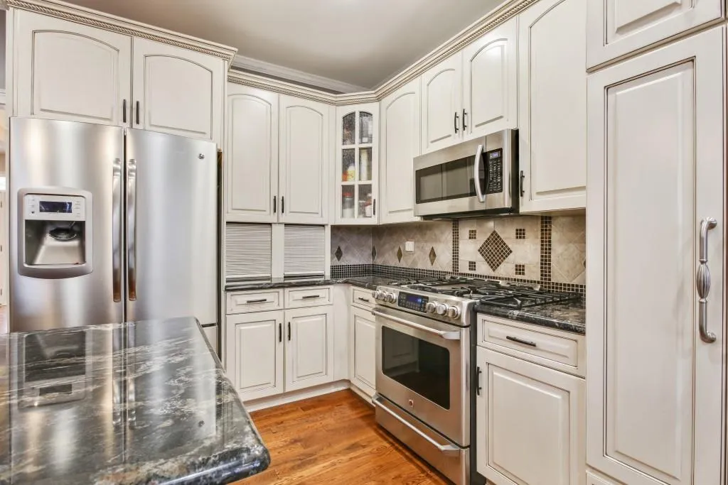 6490 Glen Oaks Lane, Sandy Springs, Georgia 30328, 5 Bedrooms Bedrooms, ,4 BathroomsBathrooms,Residential,Sold,6490 Glen Oaks Lane,6842661 6490 Glen Oaks Lane, Sandy Springs, Georgia 30328, 5 Bedrooms Bedrooms, ,4 BathroomsBathrooms,Residential,Sold,6490 Glen Oaks Lane,6842661