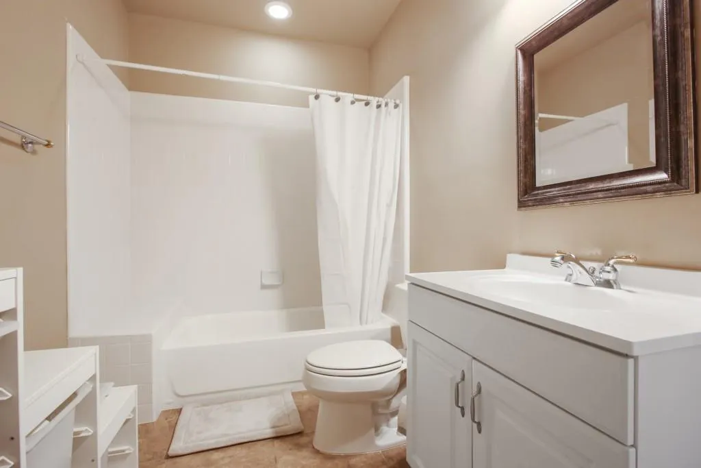 6490 Glen Oaks Lane, Sandy Springs, Georgia 30328, 5 Bedrooms Bedrooms, ,4 BathroomsBathrooms,Residential,Sold,6490 Glen Oaks Lane,6842661 6490 Glen Oaks Lane, Sandy Springs, Georgia 30328, 5 Bedrooms Bedrooms, ,4 BathroomsBathrooms,Residential,Sold,6490 Glen Oaks Lane,6842661