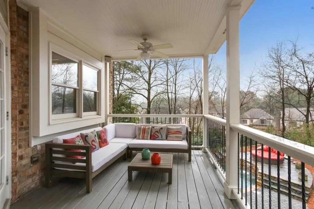 6490 Glen Oaks Lane, Sandy Springs, Georgia 30328, 5 Bedrooms Bedrooms, ,4 BathroomsBathrooms,Residential,Sold,6490 Glen Oaks Lane,6842661 6490 Glen Oaks Lane, Sandy Springs, Georgia 30328, 5 Bedrooms Bedrooms, ,4 BathroomsBathrooms,Residential,Sold,6490 Glen Oaks Lane,6842661