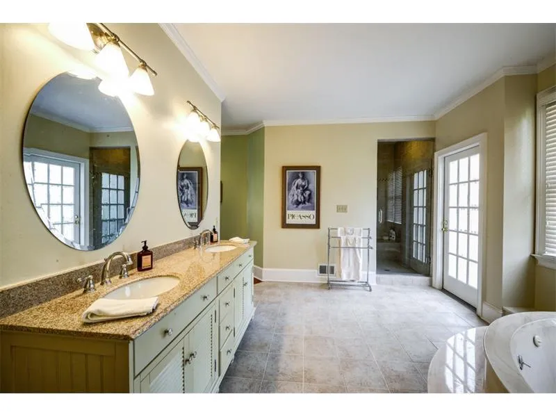 45 Battle Ridge Drive, Sandy Springs, Georgia 30342, 6 Bedrooms Bedrooms, ,4 BathroomsBathrooms,Residential,Sold,45 Battle Ridge Drive,5748439