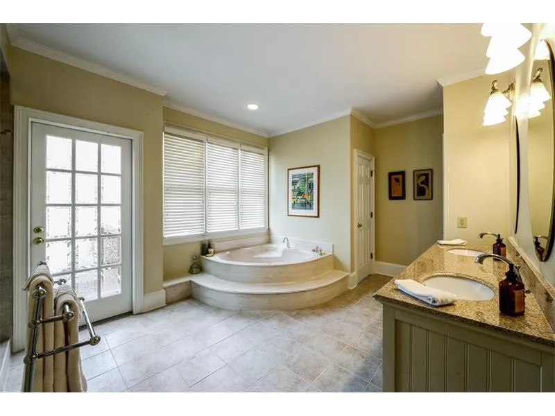 45 Battle Ridge Drive, Sandy Springs, Georgia 30342, 6 Bedrooms Bedrooms, ,4 BathroomsBathrooms,Residential,Sold,45 Battle Ridge Drive,5748439