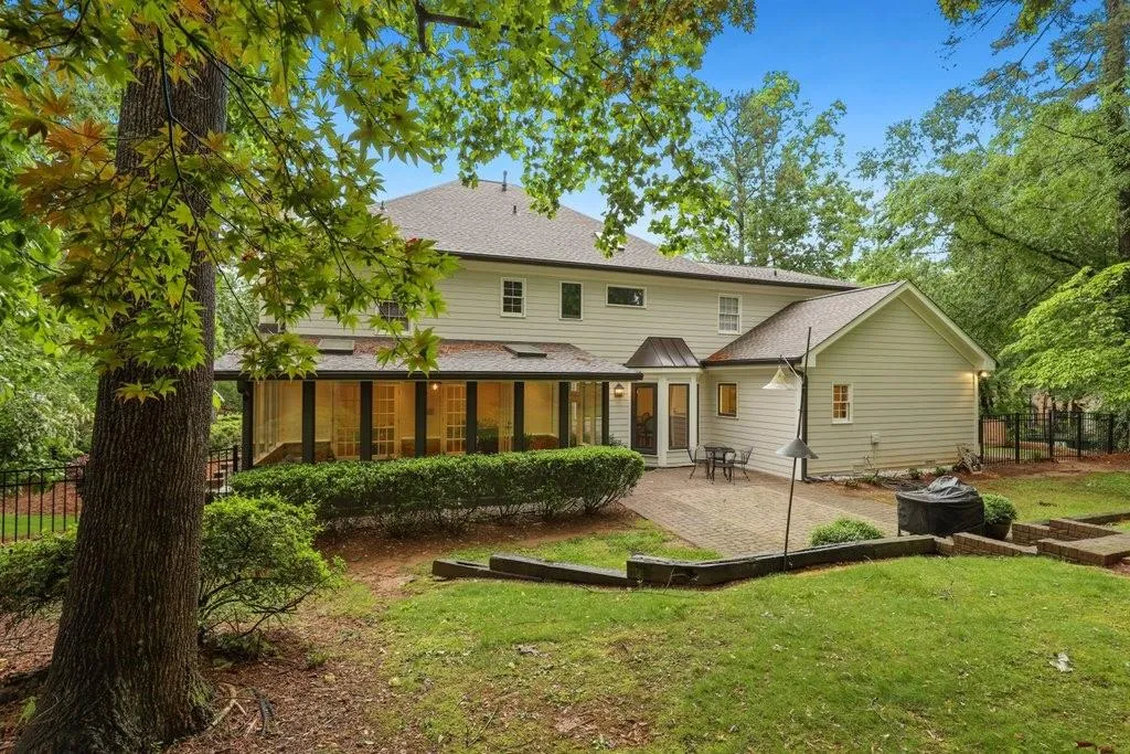 355 Kelson Drive Nw, Atlanta, Georgia 30327, 5 Bedrooms Bedrooms, ,5 BathroomsBathrooms,Residential,Sold,355 Kelson Drive Nw,6883058
