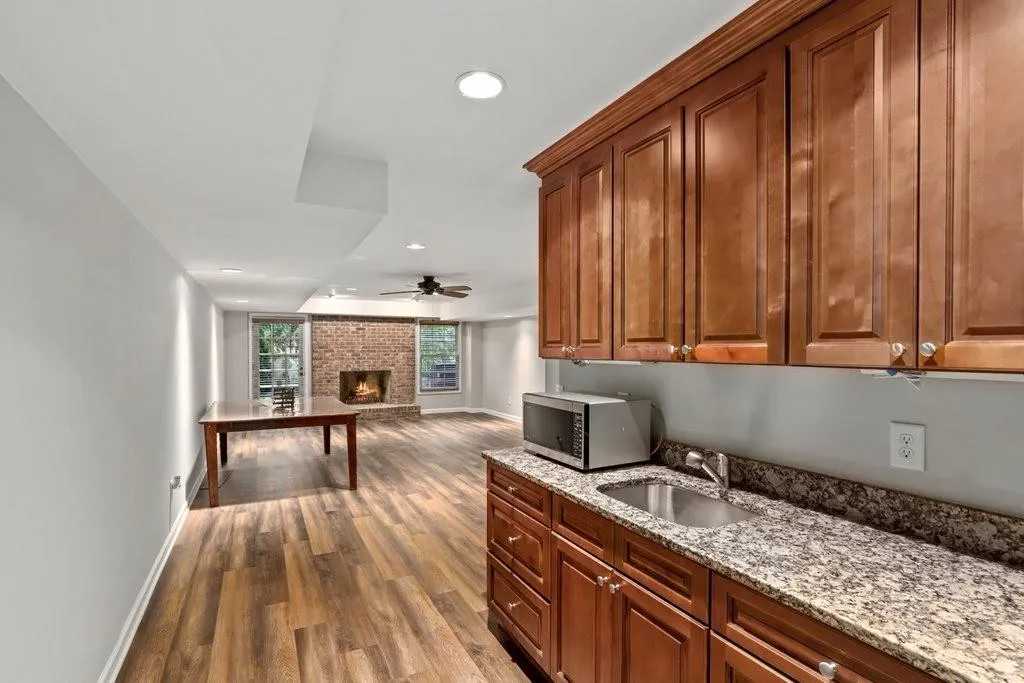 355 Kelson Drive Nw, Atlanta, Georgia 30327, 5 Bedrooms Bedrooms, ,5 BathroomsBathrooms,Residential,Sold,355 Kelson Drive Nw,6883058