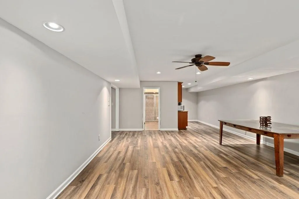355 Kelson Drive Nw, Atlanta, Georgia 30327, 5 Bedrooms Bedrooms, ,5 BathroomsBathrooms,Residential,Sold,355 Kelson Drive Nw,6883058