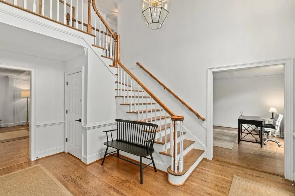 355 Kelson Drive Nw, Atlanta, Georgia 30327, 5 Bedrooms Bedrooms, ,5 BathroomsBathrooms,Residential,Sold,355 Kelson Drive Nw,6883058