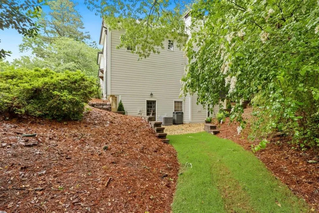355 Kelson Drive Nw, Atlanta, Georgia 30327, 5 Bedrooms Bedrooms, ,5 BathroomsBathrooms,Residential,Sold,355 Kelson Drive Nw,6883058