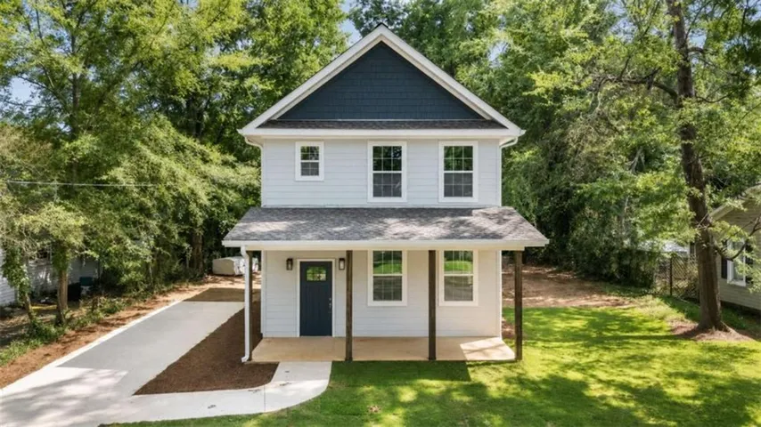 147 W Ellawood Avenue W, Cedartown, Georgia 30125